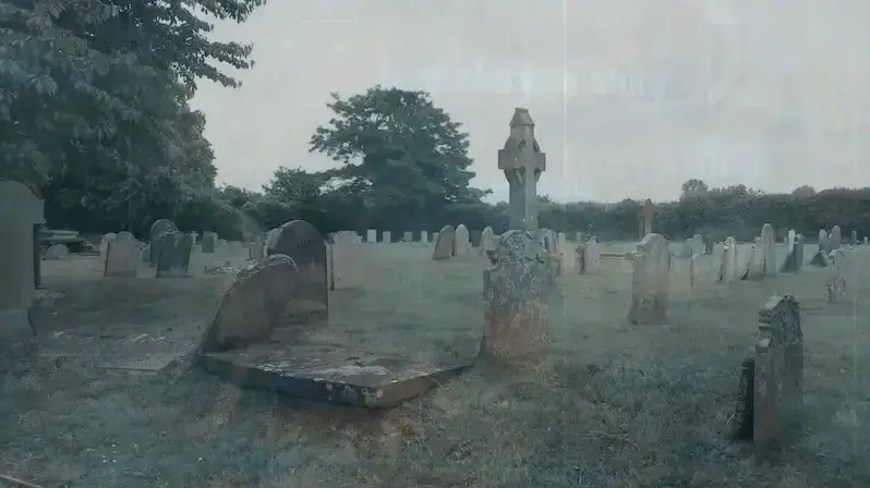 Anatolij Moskvin  – rosyjski historyk, który mumifikował ciała dziewcząt